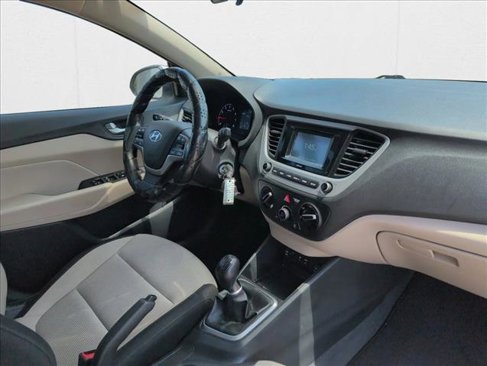 Used 2021 Hyundai Accent SE image 21