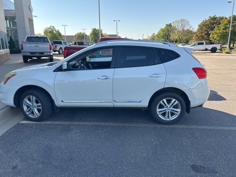 Used 2012 Nissan Rogue SV w/ Premium Pkg image 5