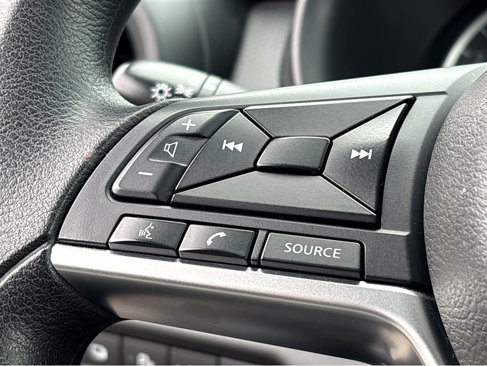 Certified 2021 Nissan Kicks S image 11