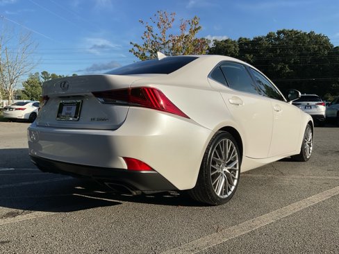 Used 2017 Lexus IS 200t image 5