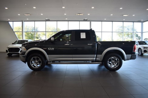 Used 2017 RAM 1500 Laramie image 8