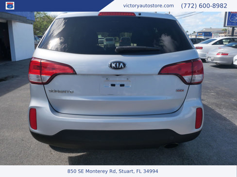 Used 2014 Kia Sorento LX image 6