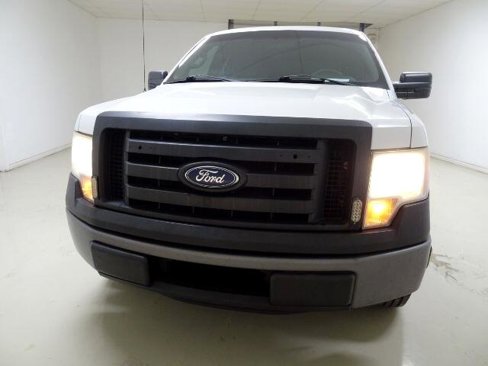 Used 2012 Ford F150 XL w/ Trailer Tow Pkg image 9