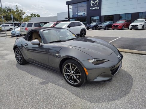 Used 2017 MAZDA MX-5 Miata Grand Touring image 1