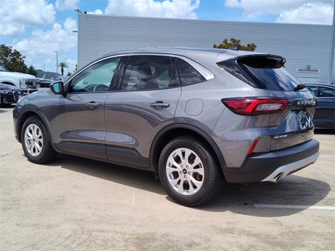 Used 2023 Ford Escape Active w/ Cold Weather Package image 6