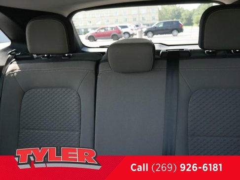Used 2022 Ford Escape SE w/ Cold Weather Package image 41