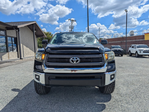 Used 2014 Toyota Tundra SR5 w/ SR5 Upgrade Package image 2