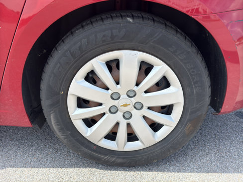 Used 2011 Chevrolet Cruze LT image 10