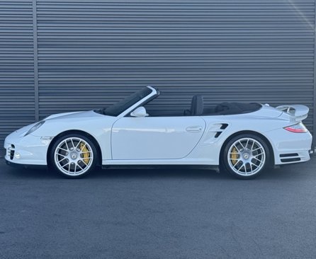 Used 2012 Porsche 911 Turbo S image 2