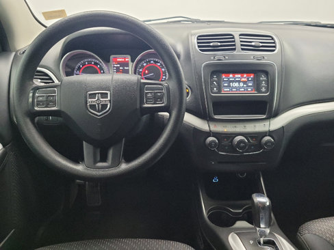 Used 2017 Dodge Journey SE w/ Flexible Seating Group image 22