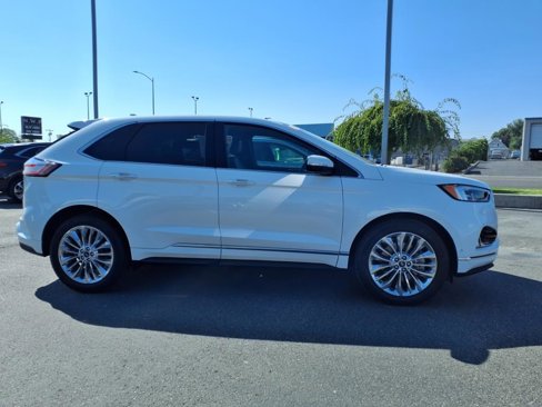 Used 2020 Ford Edge Titanium w/ Equipment Group 301A image 8