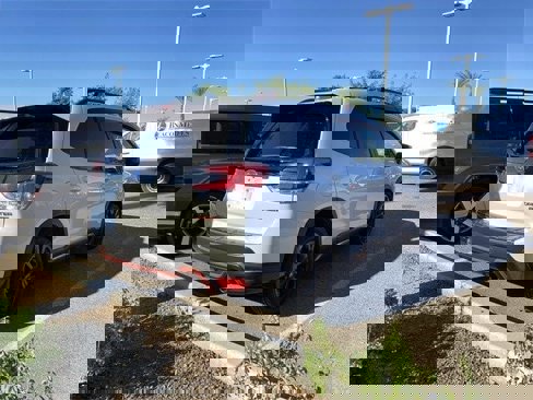 Used 2023 Subaru Forester Sport image 4