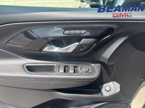 Used 2022 GMC Terrain AT4 w/ Infotainment Package II image 12