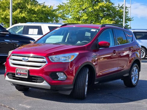 Used 2018 Ford Escape SE image 3