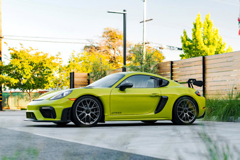 Used 2023 Porsche 718 Cayman GT4 RS image 3