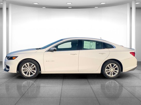 Used 2018 Chevrolet Malibu LT image 4