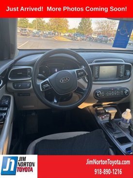 Used 2019 Kia Sorento LX image 6