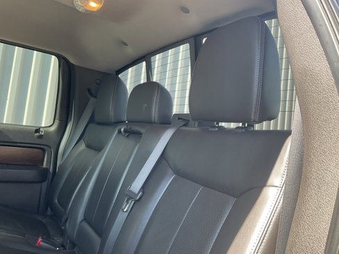Used 2012 Ford F150 Lariat w/ Lariat Chrome Pkg image 12