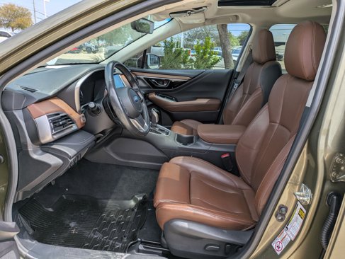 Used 2020 Subaru Outback Touring w/ Popular Package #2 image 9