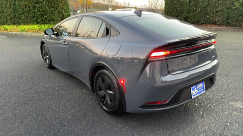 Used 2023 Toyota Prius LE image 7