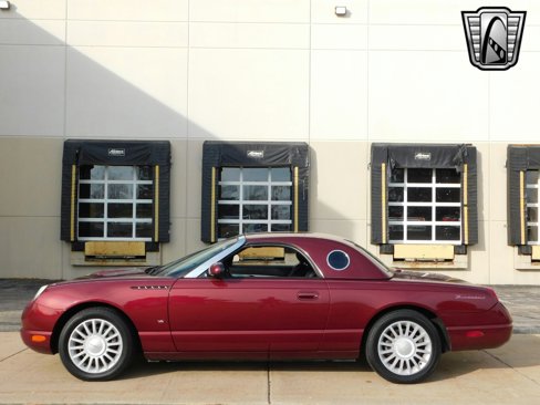 Used 2004 Ford Thunderbird image 5