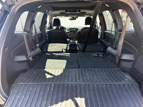 Used 2020 Honda Pilot Black Edition image 42