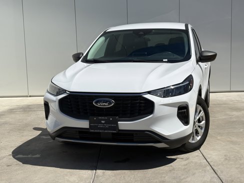 Used 2023 Ford Escape Active image 1
