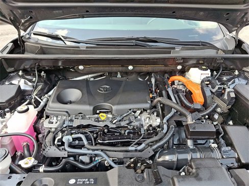 Used 2022 Toyota RAV4 XLE Premium image 27