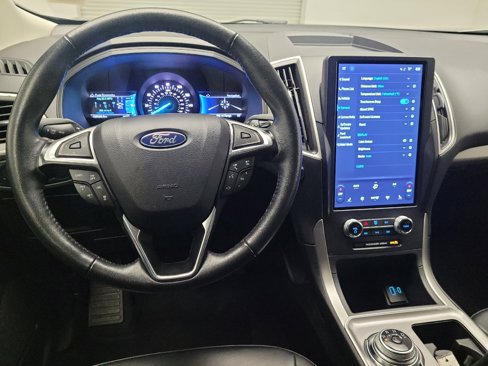 Used 2024 Ford Edge SEL image 22