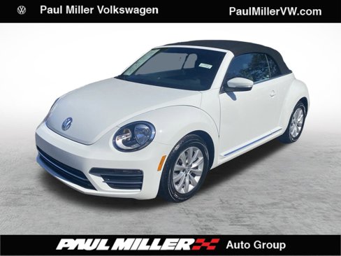Certified 2019 Volkswagen Beetle 2.0T S image 1