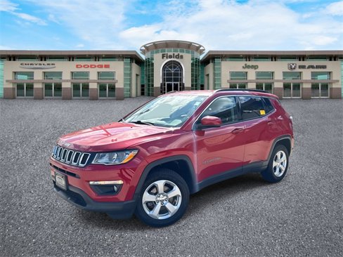 Used 2018 Jeep Compass Latitude image 1