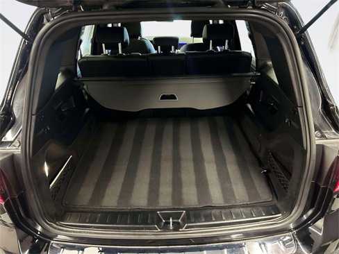 Used 2022 Mercedes-Benz GLB 250 4MATIC image 10