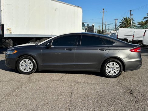 Used 2019 Ford Fusion S image 10