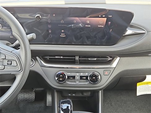New 2025 Buick Envista Preferred w/ Advanced Safety Package image 14