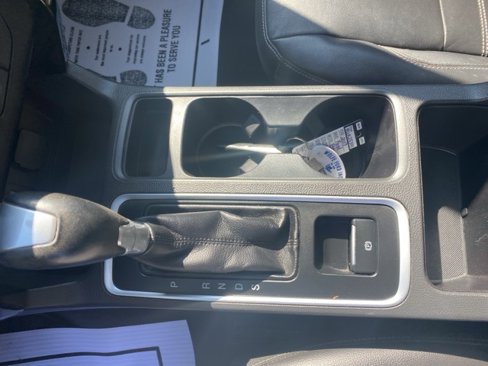 Used 2017 Ford Escape Titanium image 13
