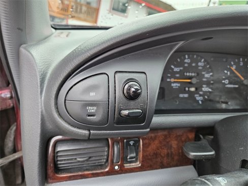 Used 1997 Nissan Altima GXE image 20