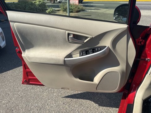 Used 2012 Toyota Prius Two image 13