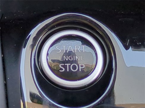 Used 2021 Nissan Kicks S image 26