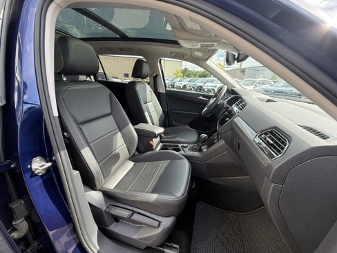 Used 2021 Volkswagen Tiguan SEL image 25