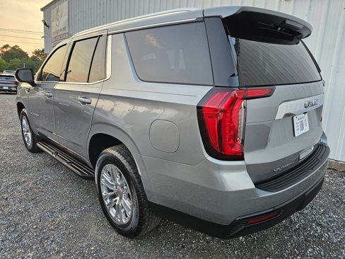Used 2024 GMC Yukon SLE image 3