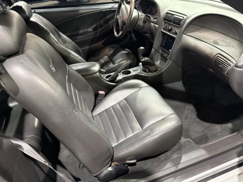 Used 2001 Ford Mustang GT image 24
