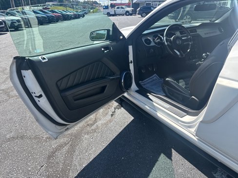 Used 2013 Ford Mustang GT Premium w/ Security Pkg image 9