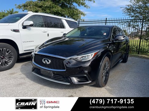 Used 2018 INFINITI QX30 image 1