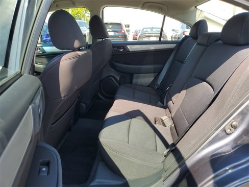 Used 2017 Subaru Legacy 2.5i Premium image 11