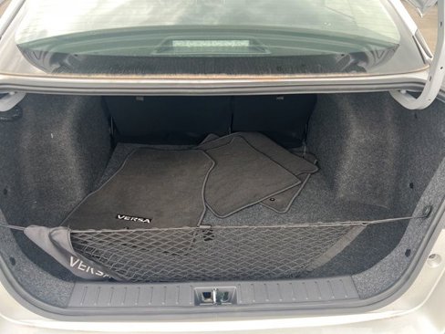 Used 2024 Nissan Versa S w/ S Plus Package image 9