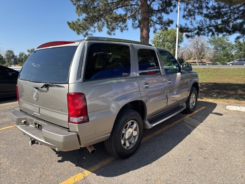 Used 2003 Cadillac Escalade AWD image 6