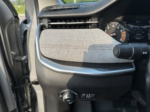 Certified 2022 Jeep Compass Latitude image 18