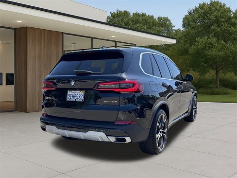 Certified 2023 BMW X5 sDrive40i w/ Parking Assistance Package image 8