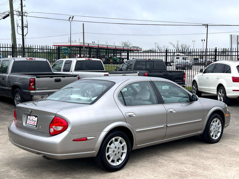 Used 2000 Nissan Maxima SE image 8