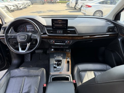Used 2018 Audi Q5 2.0T Premium Plus w/ Premium Plus Package image 13